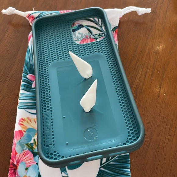 Loopy. iPhone 12 case - Picture 4 of 7